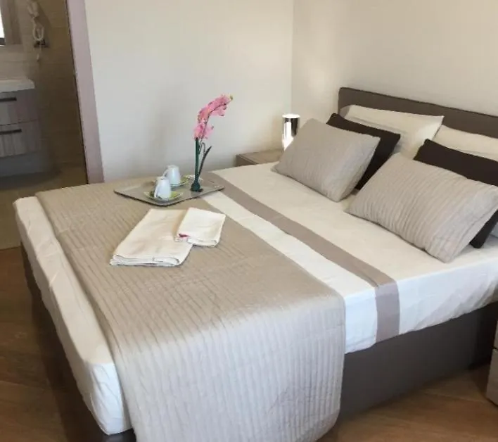 Agriturismo Oasi hotel alloggio-1